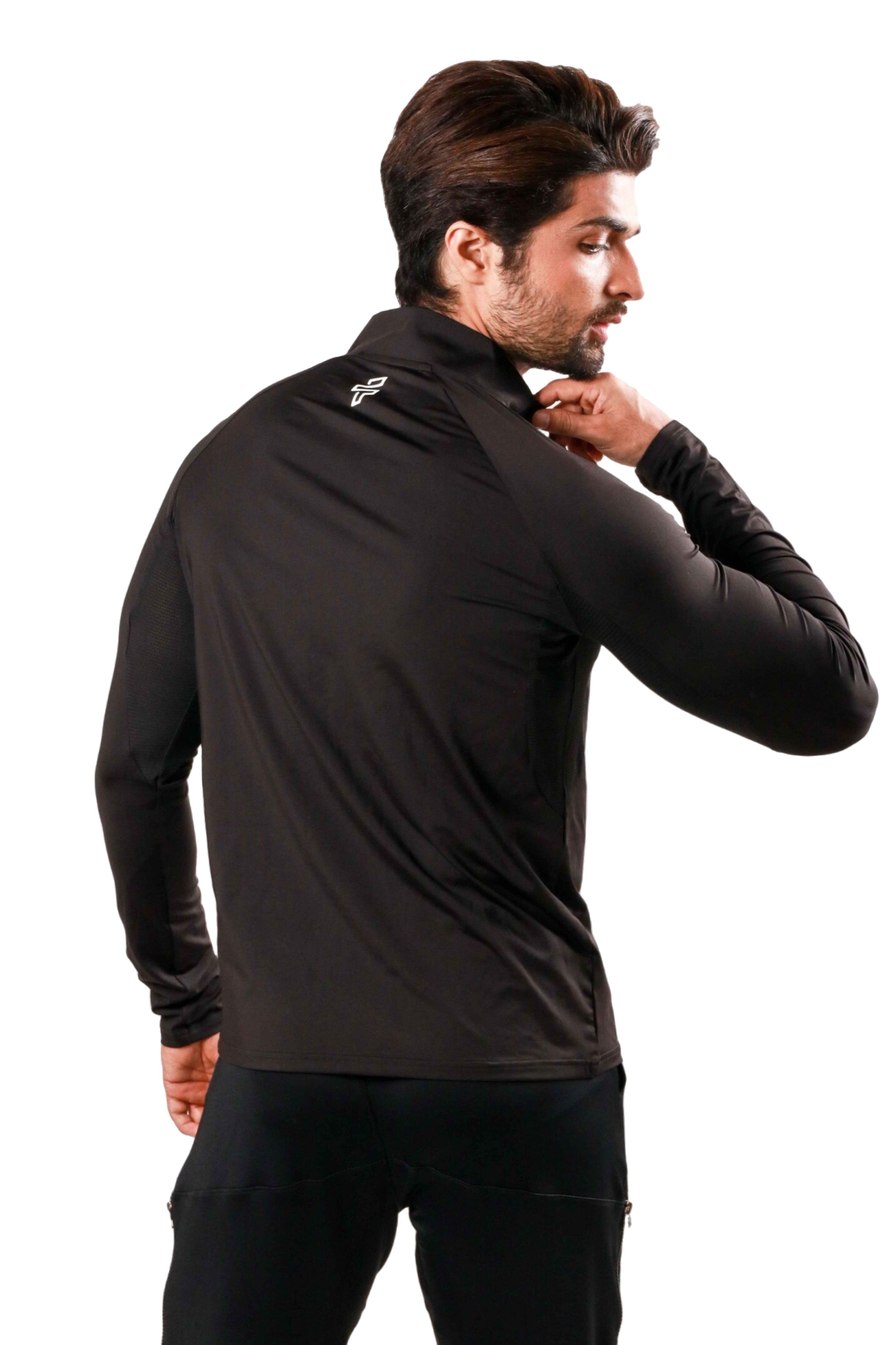 Men wearing black training tshirt with muscle-fit silhouette during workout