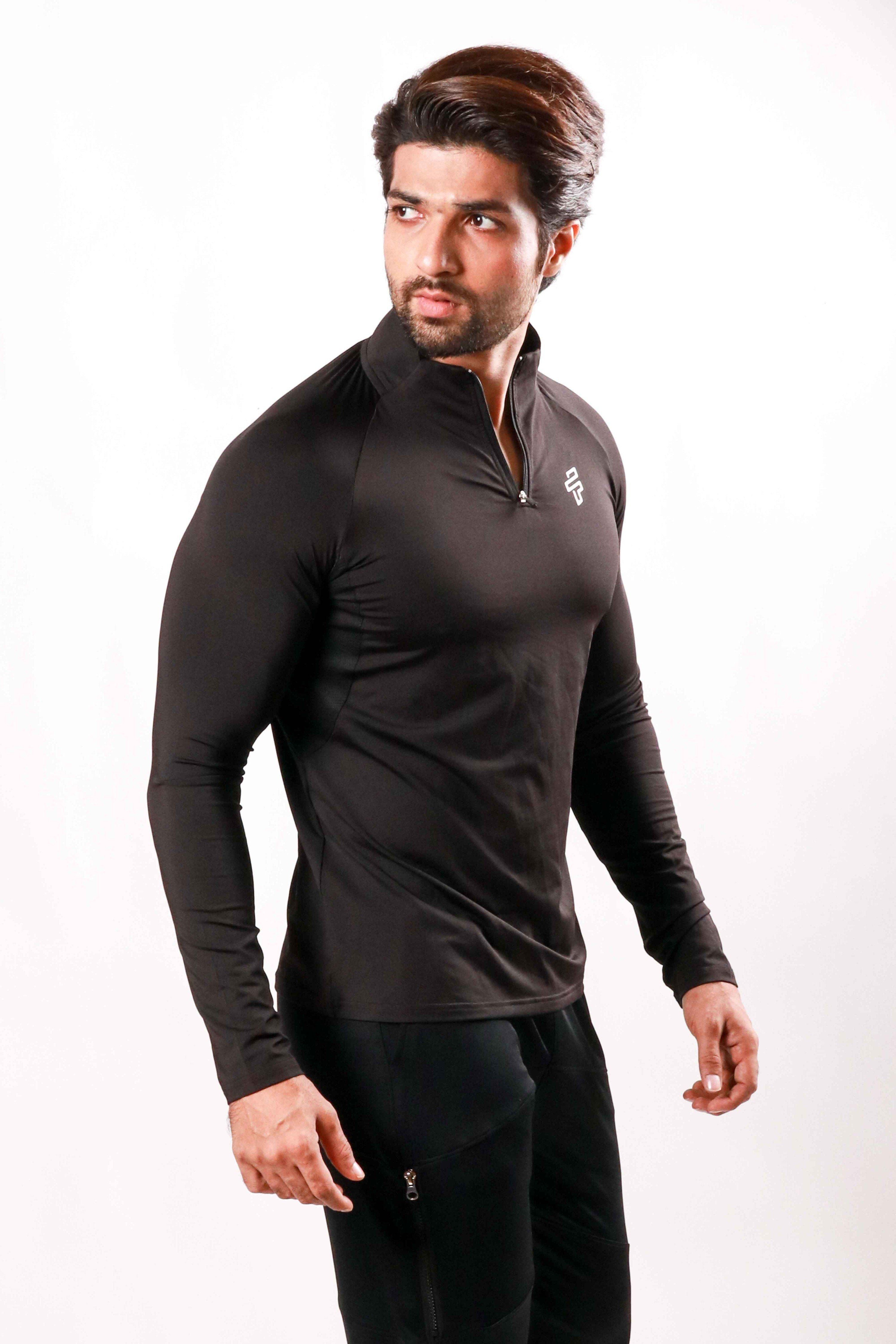 Men wearing black training tshirt with muscle-fit silhouette during workout