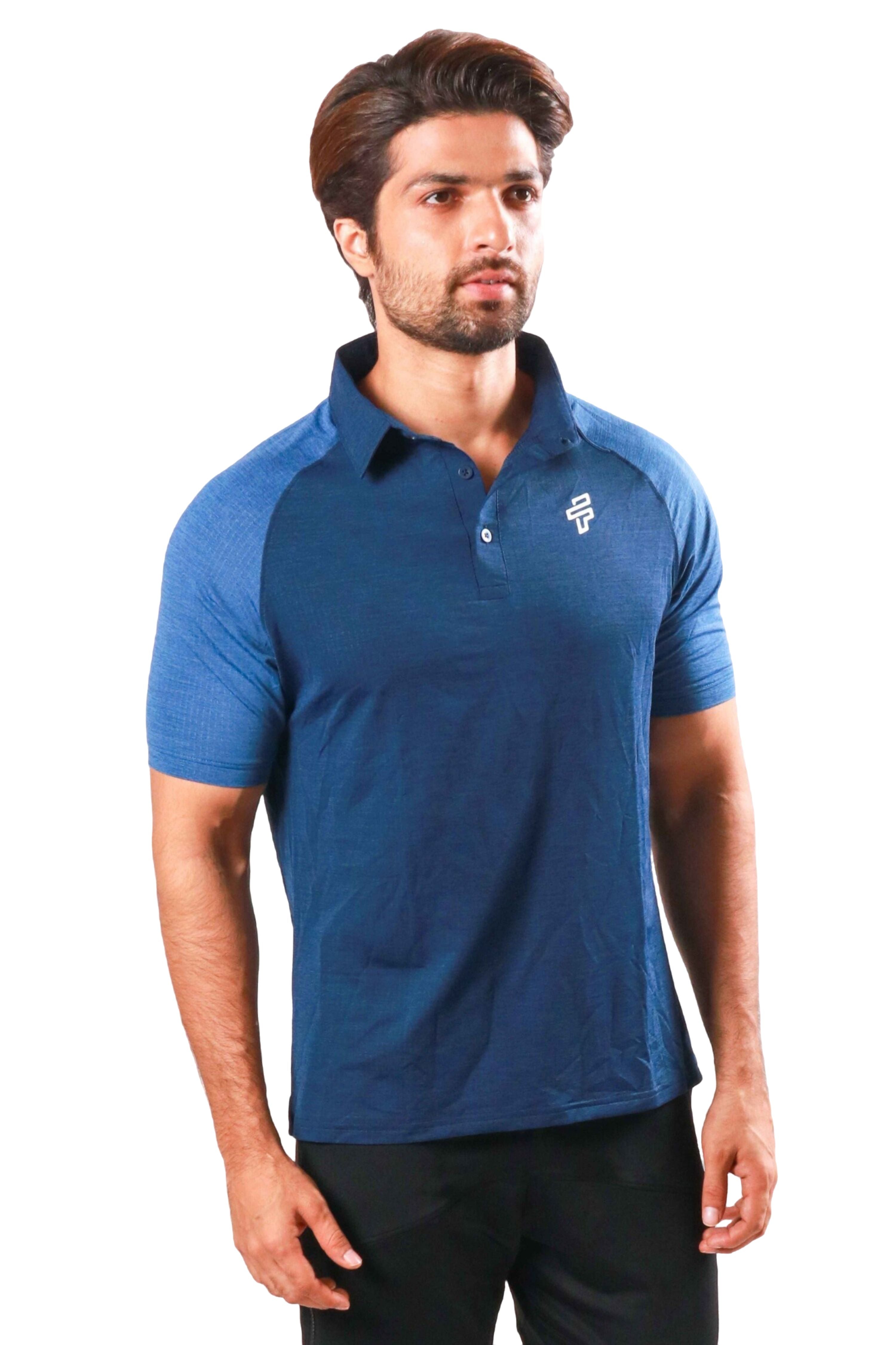Sporty performance polo t-shirt styled for workouts and movement